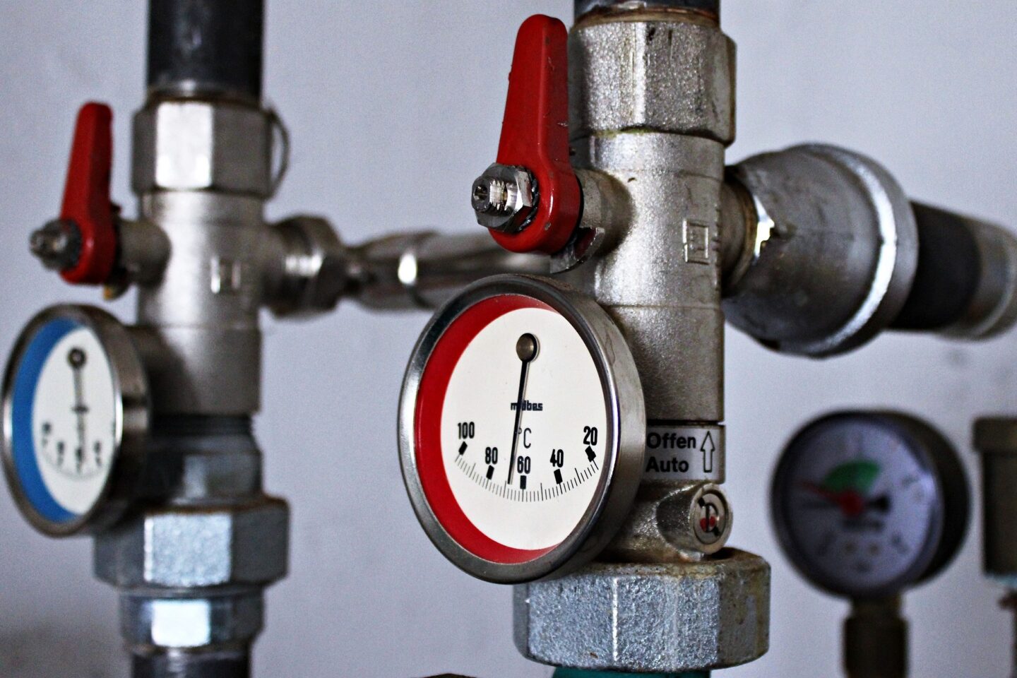 Instalacje CO – projektowanie, montaż, modernizacja i eksploatacja centralnego ogrzewania